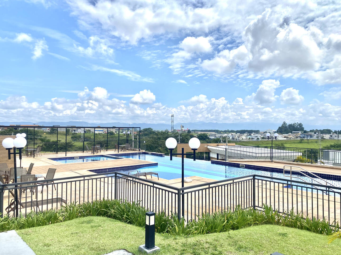 Venda, 3 dormitórios em Residencial Malibu - 13