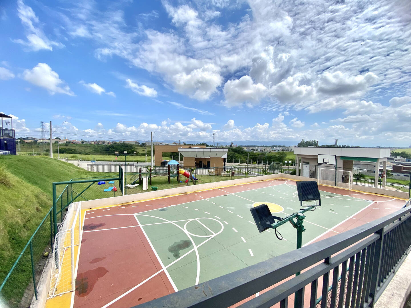 Venda, 3 dormitórios em Residencial Malibu - 15