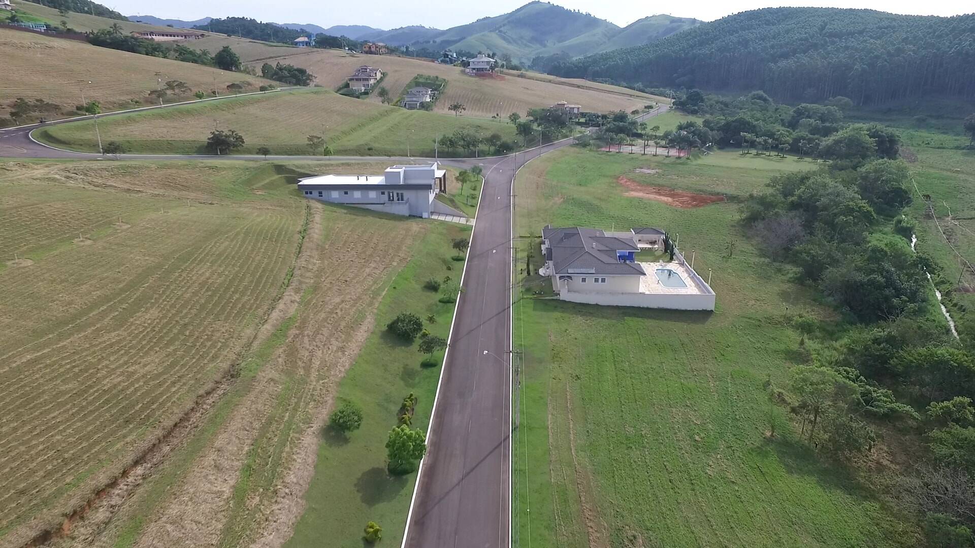 Venda, 0 dormitório em Village Parahybuna - 2