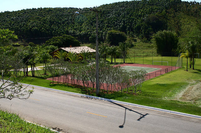 Venda, 0 dormitório em Village Parahybuna - 10