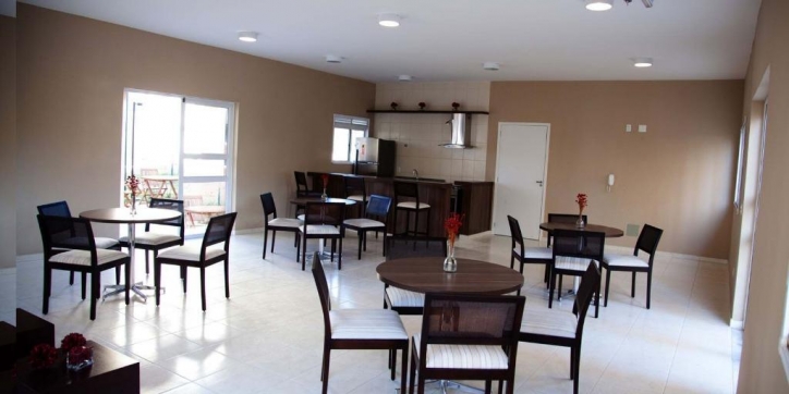 Venda, 2 dormitórios em Max Clube - 4