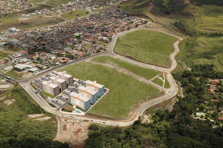 Venda, 2 dormitórios em Residencial Araçá - 27