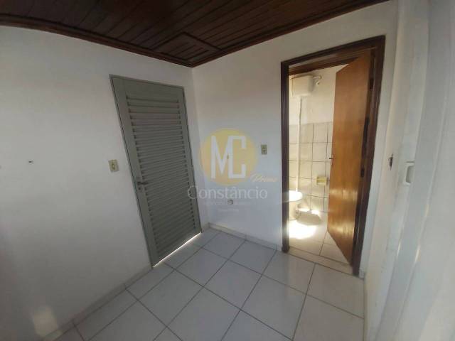 Sobrado para Venda em São José dos Campos - 4