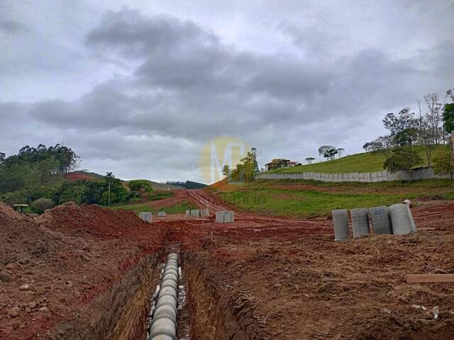 Terreno para Venda em Jambeiro - 5