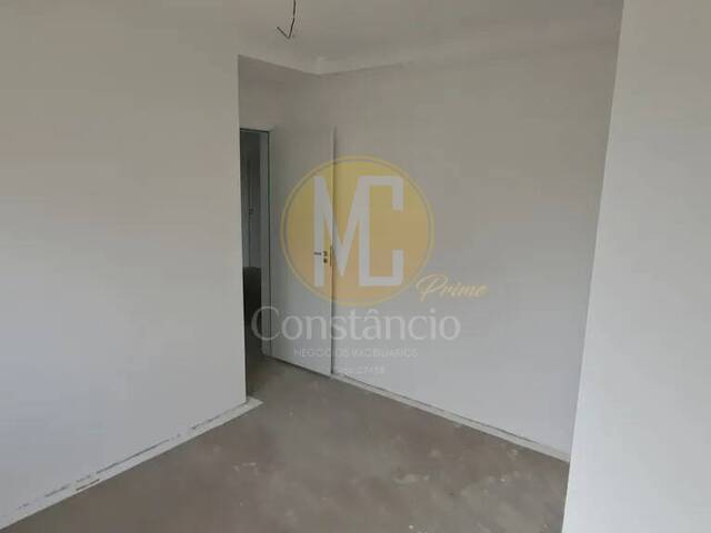 Apartamento para Venda em São José dos Campos - 4
