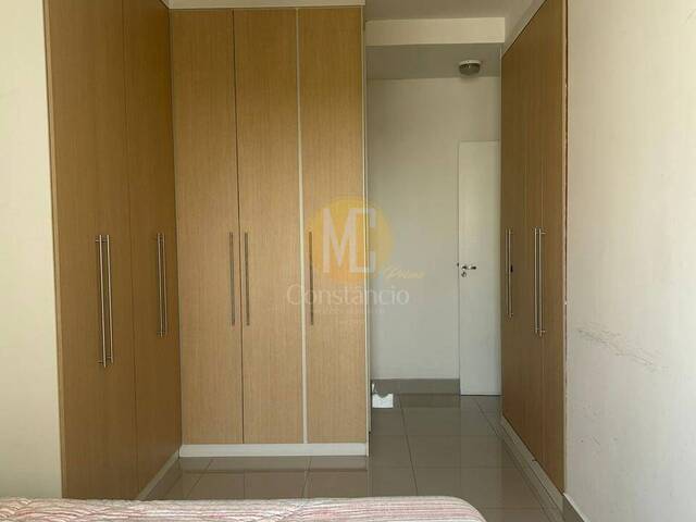 Apartamento para Venda em São José dos Campos - 4