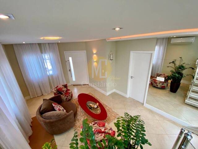 Casa para Venda em São José dos Campos - 5