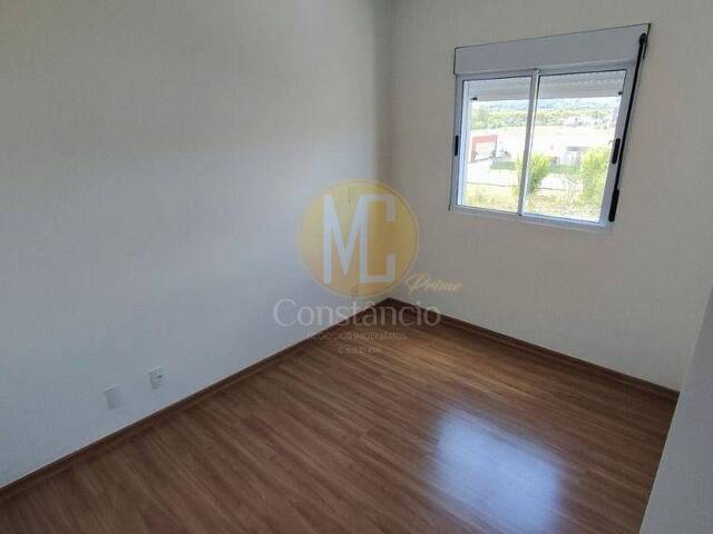 Apartamento para Venda em São José dos Campos - 4