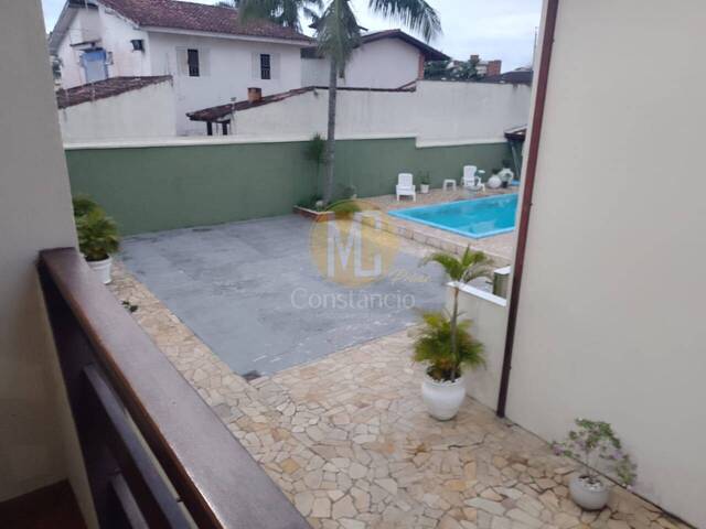 Sobrado para Venda em Caraguatatuba - 5