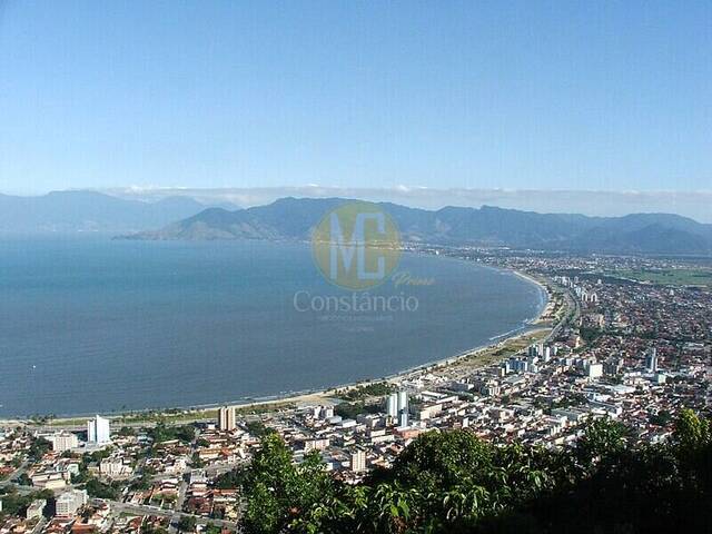 Terreno para Venda em Caraguatatuba - 4