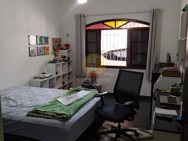 Casa para Venda em Caraguatatuba - 5