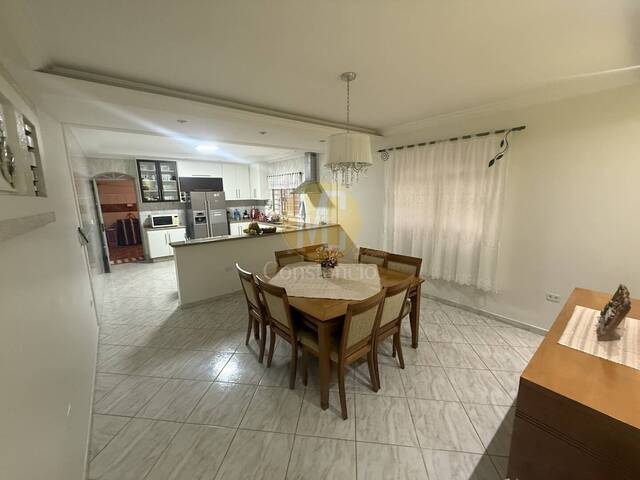 Casa para Venda em São José dos Campos - 5