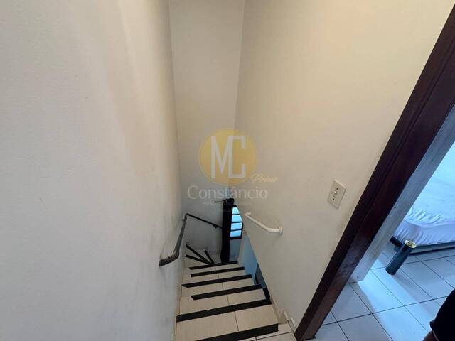 Casa para Venda em São José dos Campos - 4