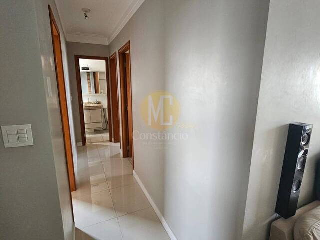 Apartamento para Venda em São José dos Campos - 4