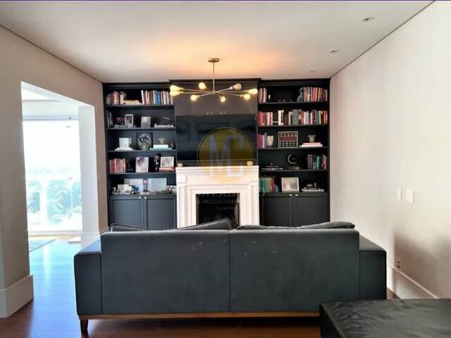 Apartamento para Venda em São José dos Campos - 4