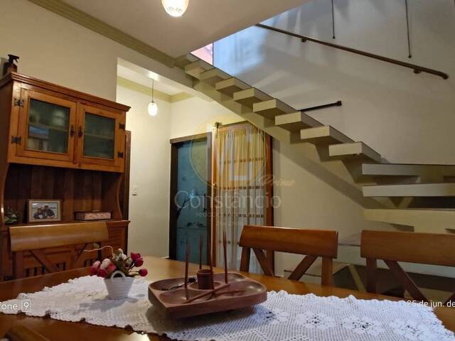Casa para Venda em Jacareí - 5