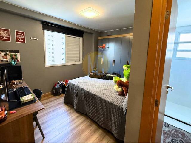 Apartamento para Venda em São José dos Campos - 4