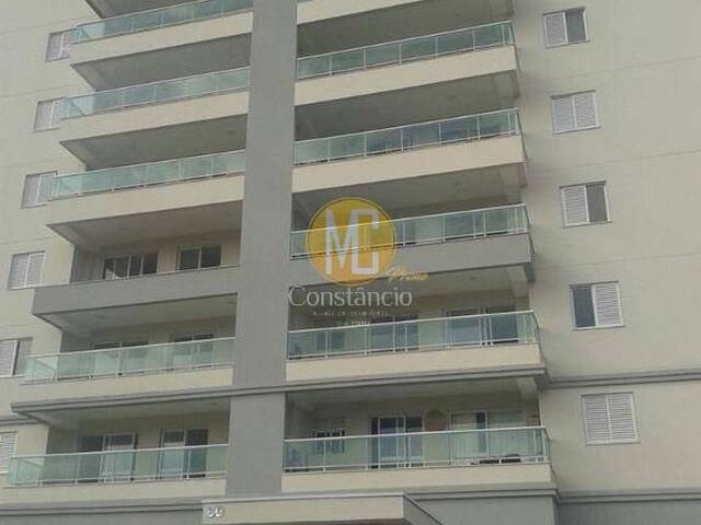 Venda em Conjunto Residencial Trinta e Um de Março - São José dos Campos