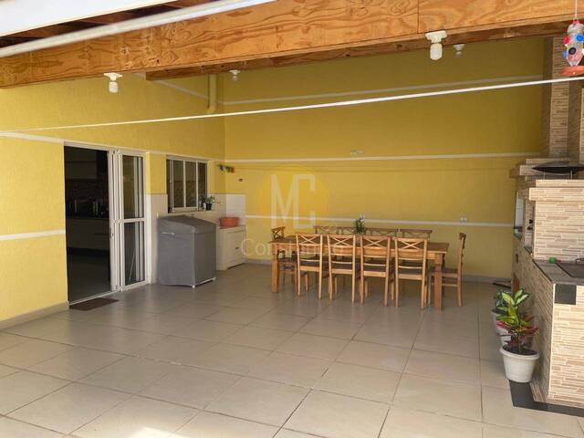 Casa para Venda em São José dos Campos - 5