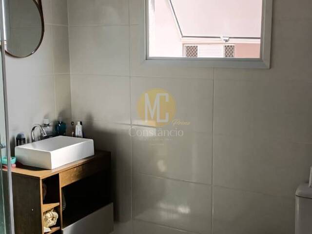 Apartamento para Venda em São José dos Campos - 2