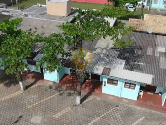 Casa para Venda em Caraguatatuba - 3