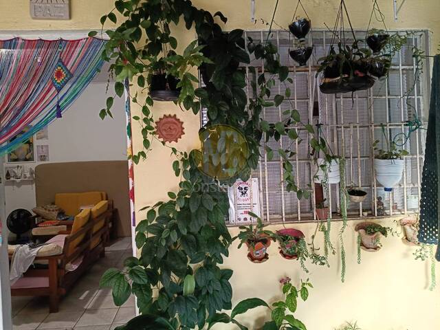 Casa para Venda em Caraguatatuba - 2