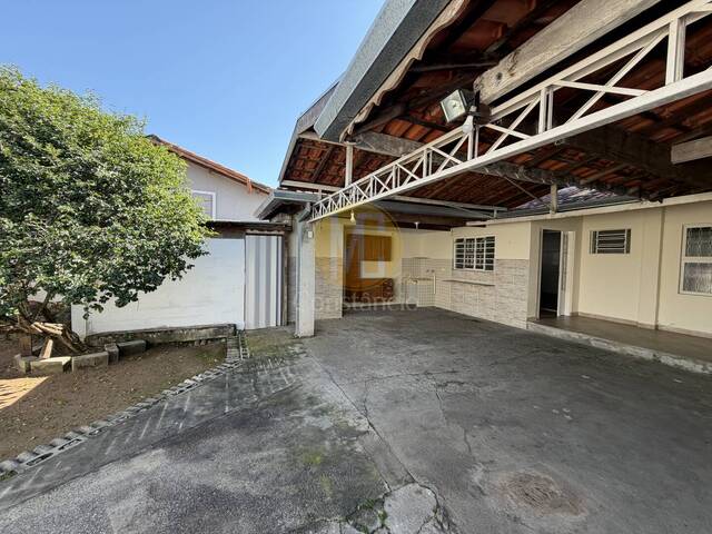 Casa para Locação em São José dos Campos - 3