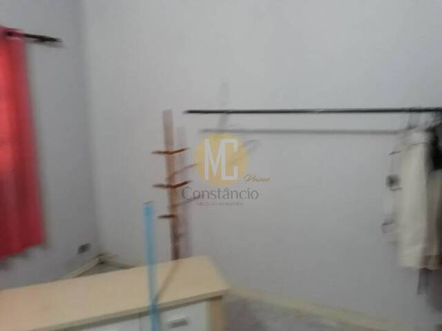 Sobrado para Venda em São José dos Campos - 4